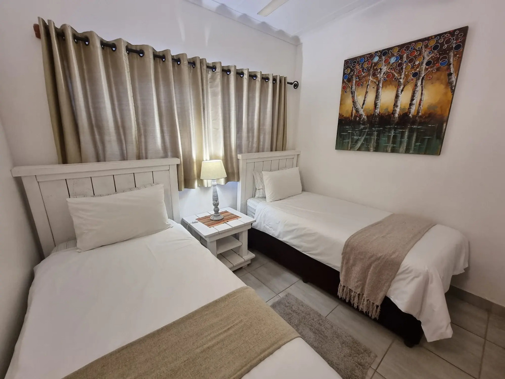 Ndiza Lodge and Cabanas