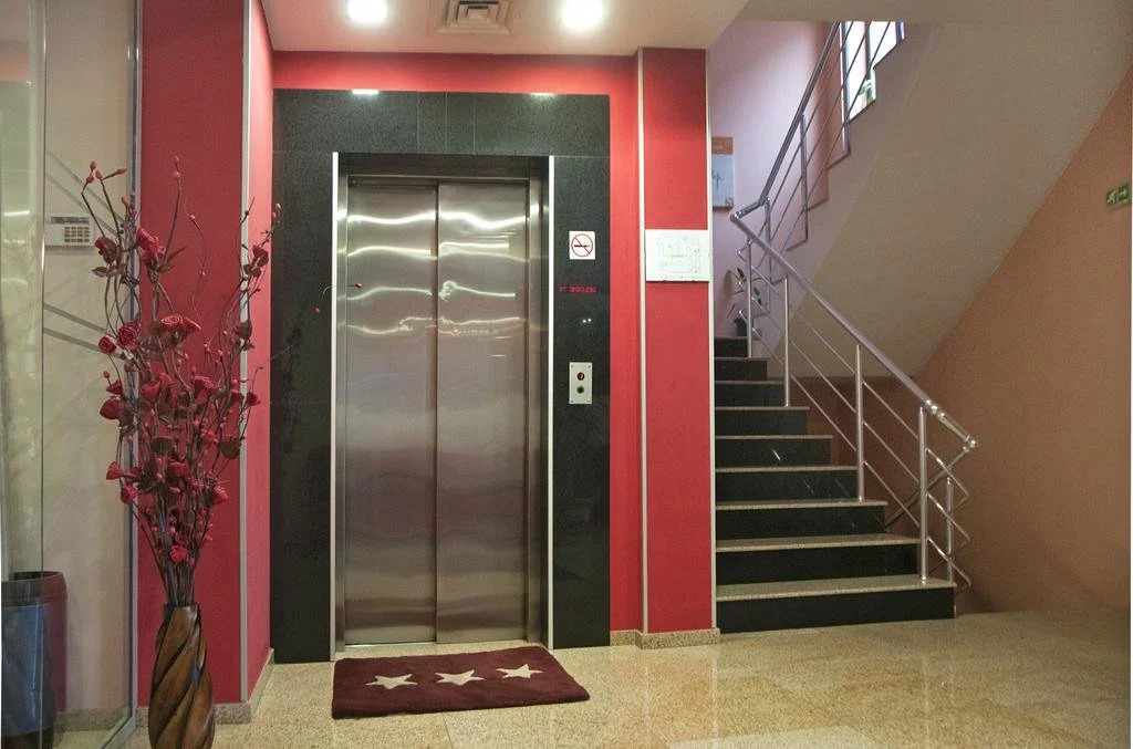 Hotel Real