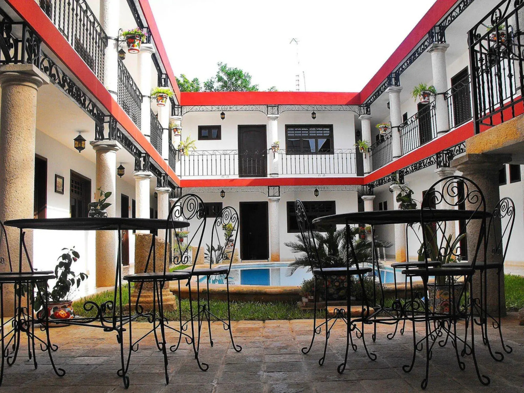 La Aurora Hotel Colonial