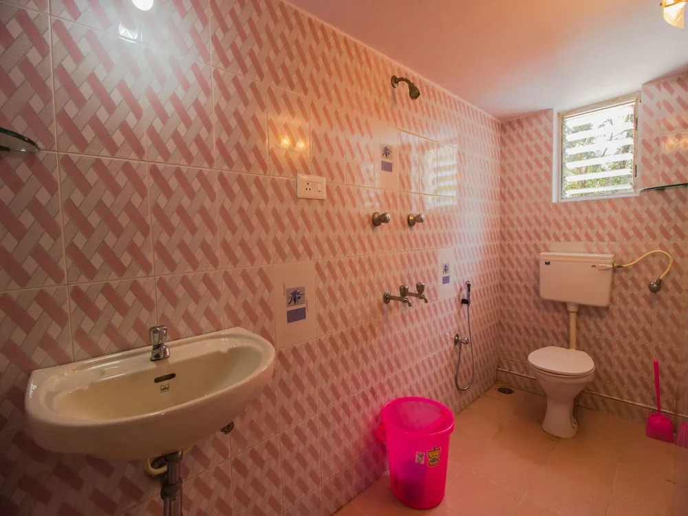 OYO 12836 Home Peaceful 2BHK Taleigao
