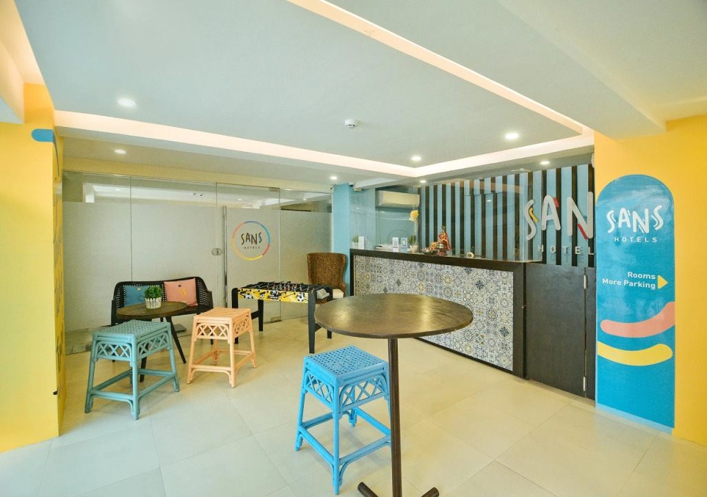 Sans Hotel at Rana Cebu - Vaccinated Staff