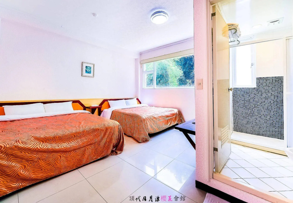 Dindai Cherry Blossom Resort