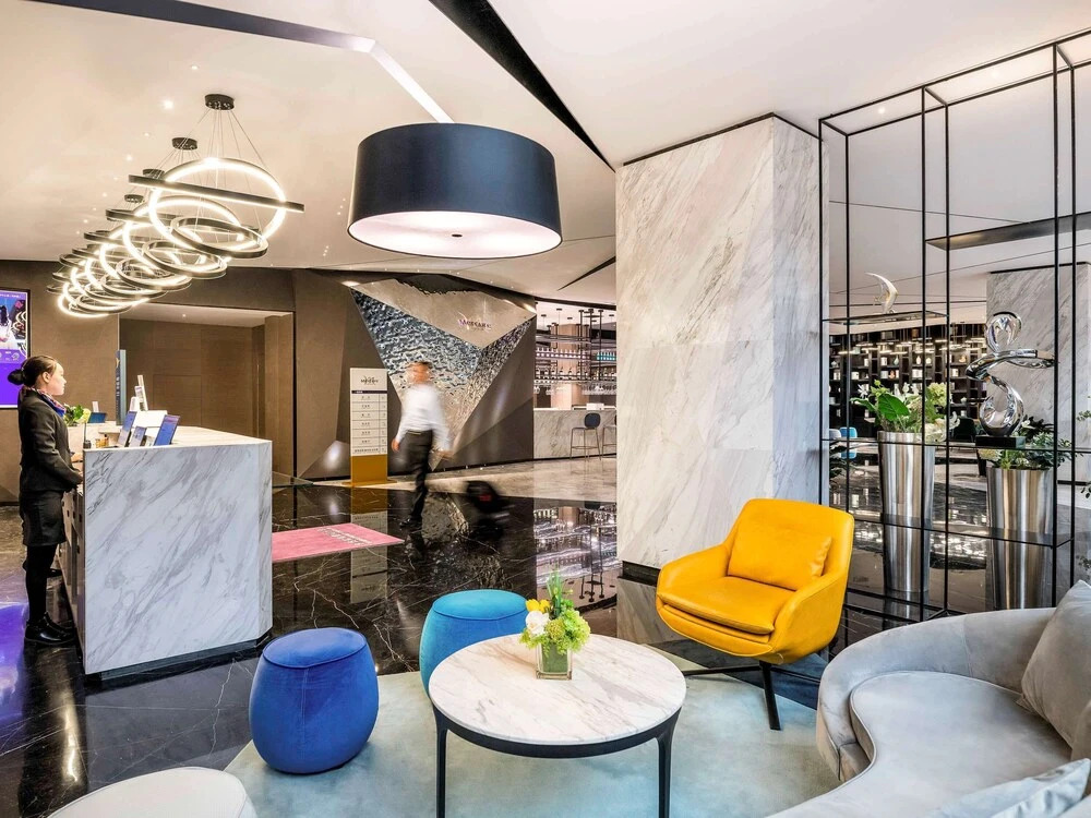 Mercure Chengdu Exhibition Center and Lakeside