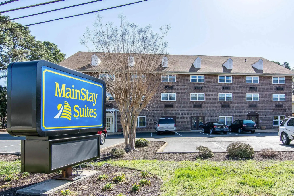 MainStay Suites Williamsburg Historic Area