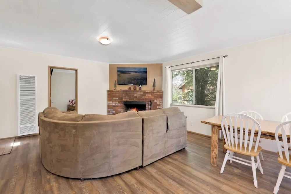Twin Pines #111