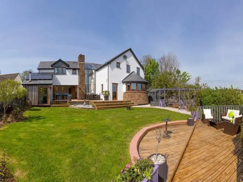 Oak Lodge B&B