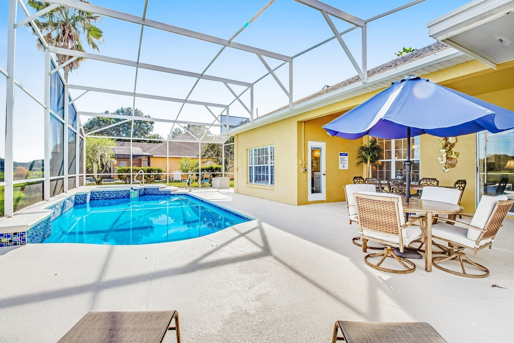 Dog-friendly Home w/ Private Pool, High-speed Wifi, and Central AC