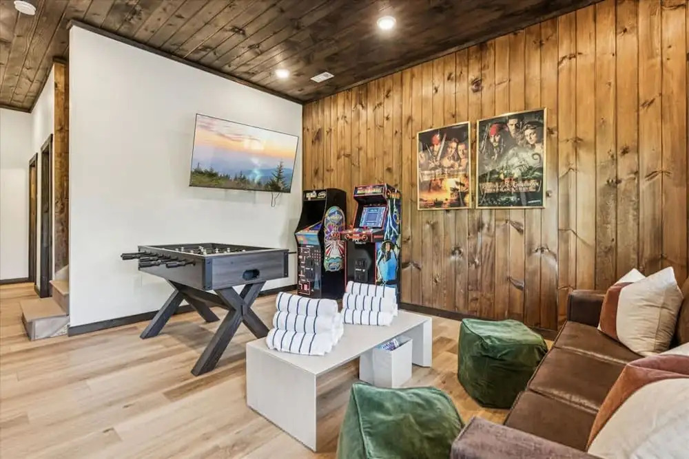 Peak Pursuit by Beyond Expectations Mountain Home With Indoor Pool