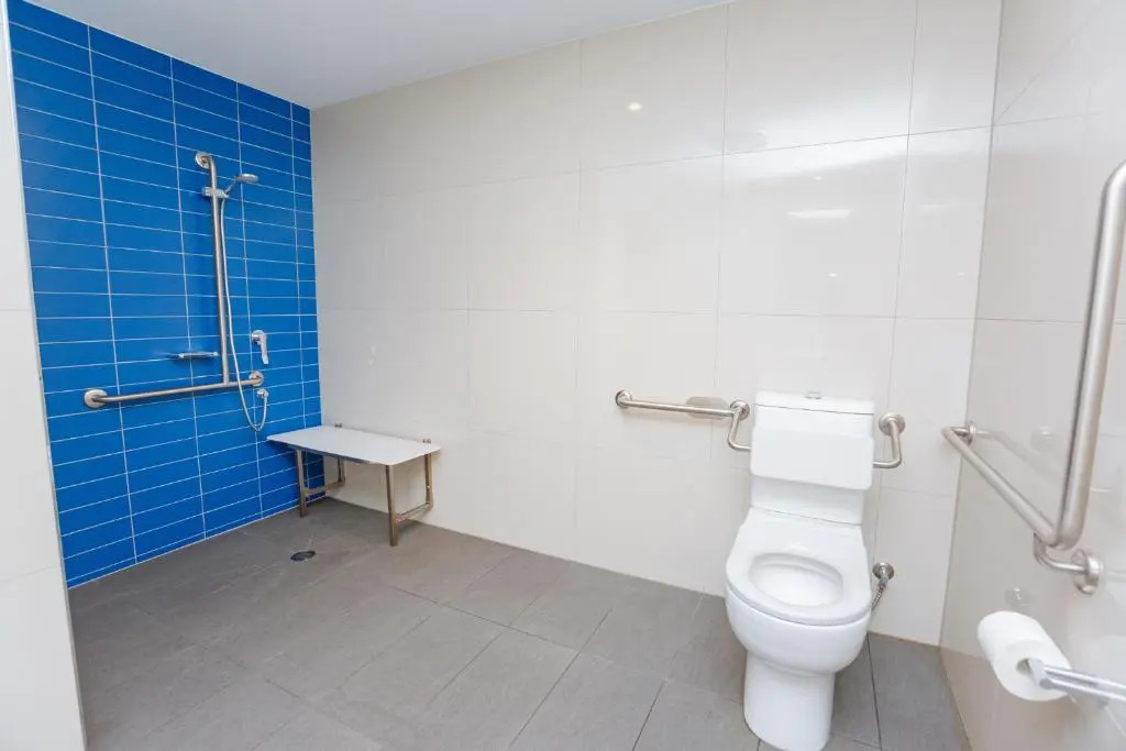Global Backpackers Youth Hostel