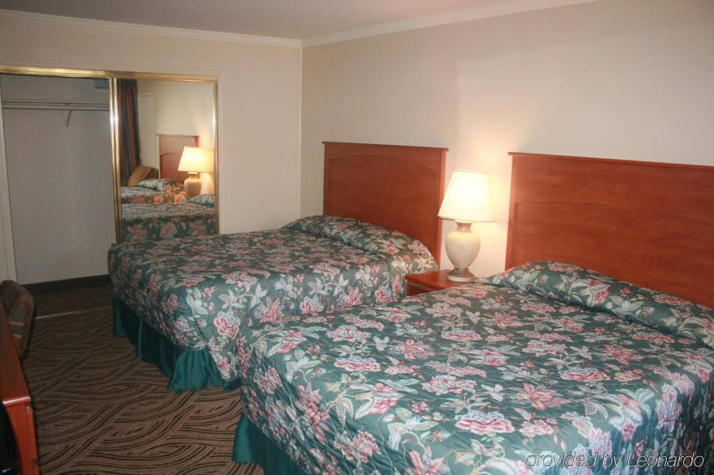 Banfield Motel