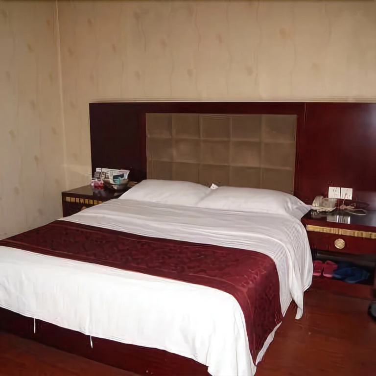 Zhongfang Hotel