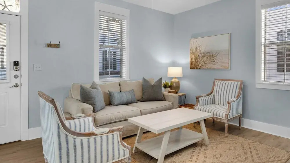 Dog Friendly @ Bungalows at Seagrove; 2 Blocks to Beach ~ Overlooks Pool/spa