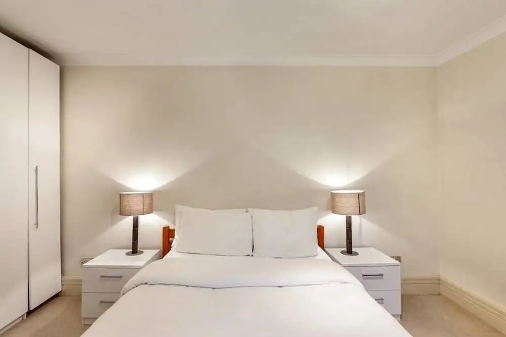 Lovely 1bed W/patio - 10 Mins From Hyde Park