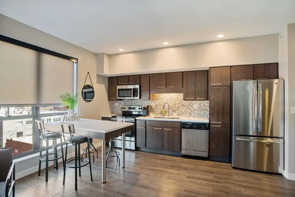FRONTDESK Flux Apts Downtown Des Moines