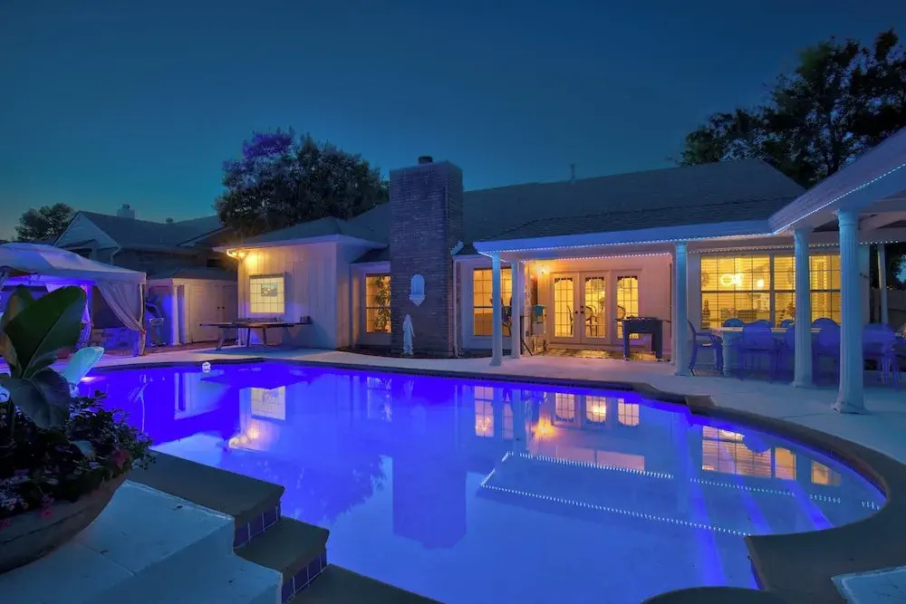 Lake-View Rowlett Escape w/ Fire Pit & Games