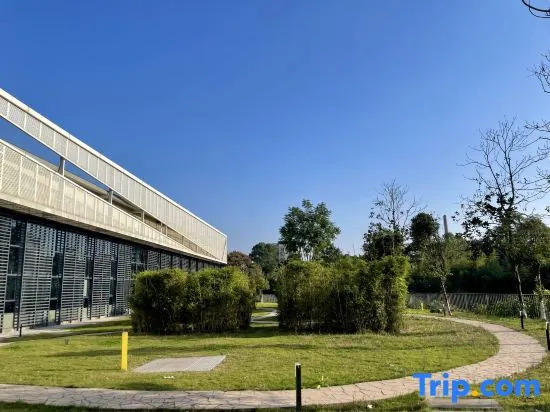 Rongchang Riel High-tech Hotel