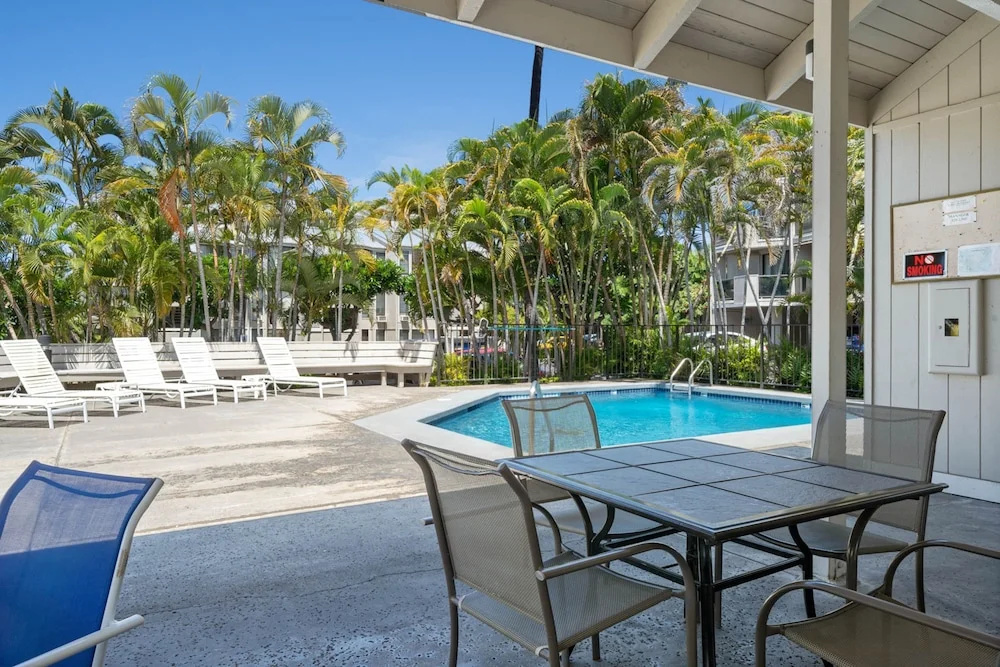Big Island Kailua Bay Resort 1-306 by Coldwell Banker Island Vacations