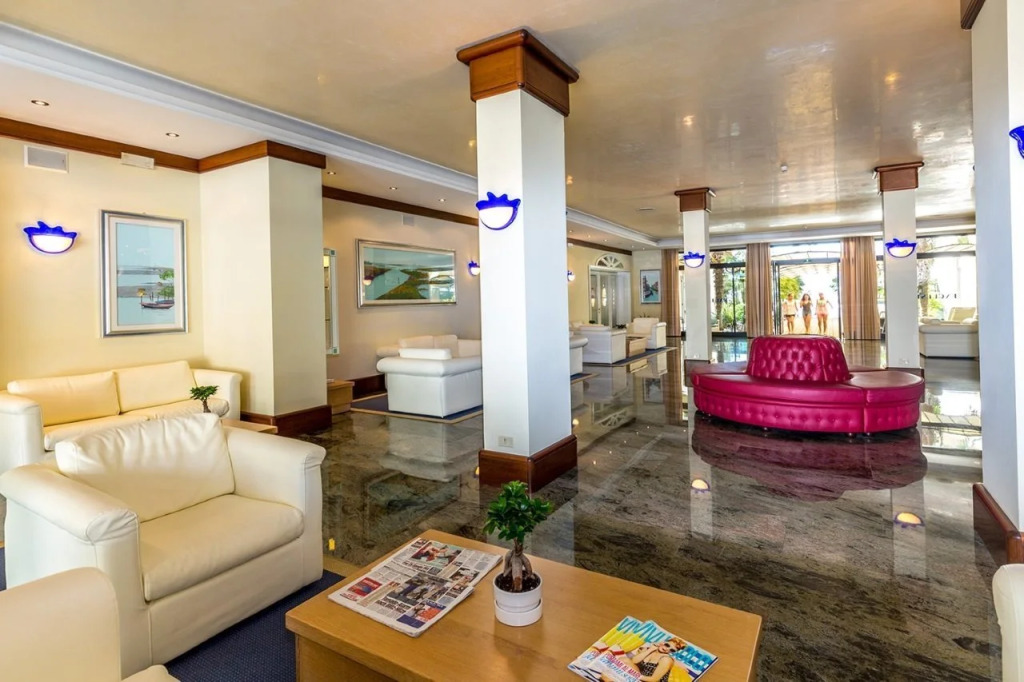 Hotel Excelsior
