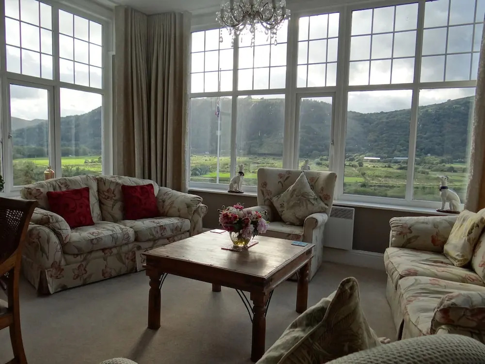 Plas Maenan