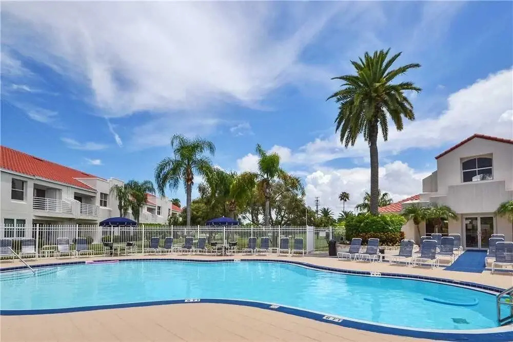 Vista Verde East 8162 - Two Bedroom Condo