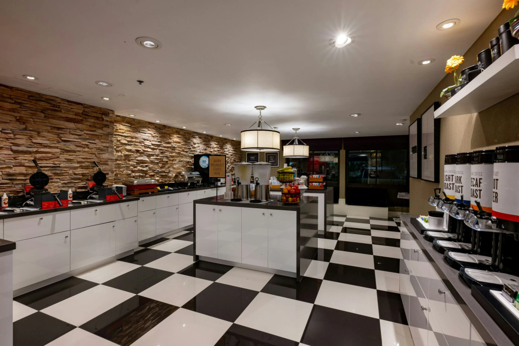 Hampton Inn by Hilton San Diego - Kearny Mesa