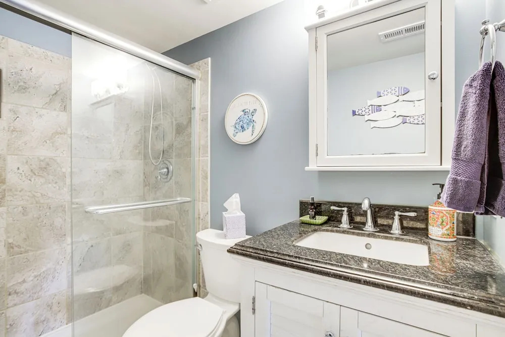 Walk to Shore: Retreat w/ Balcony in Ocean City