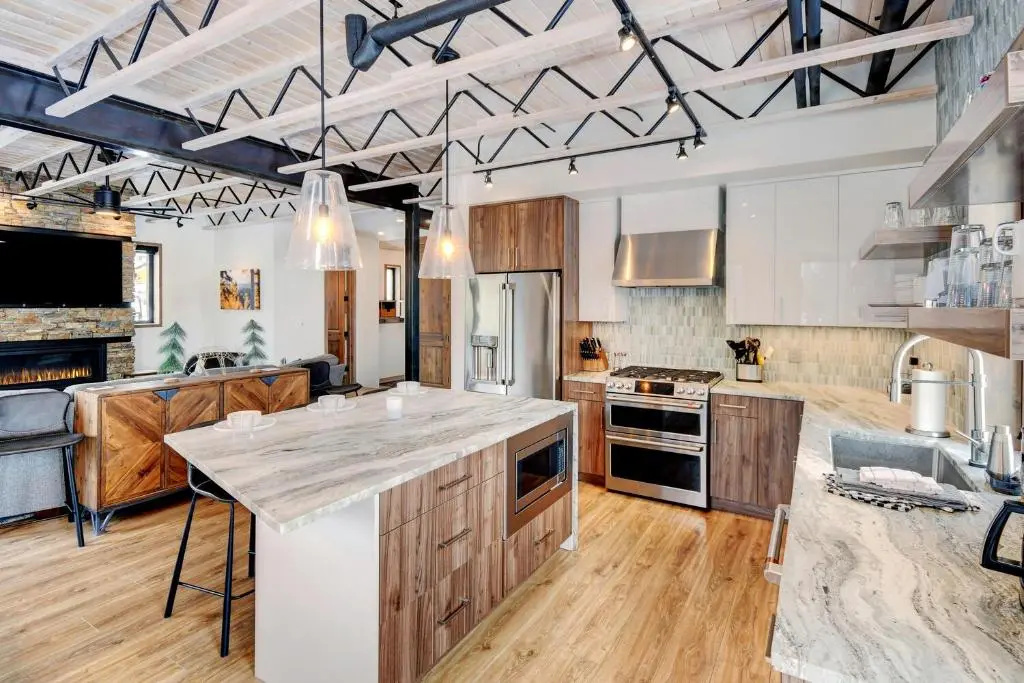 New River Chalet #280 Near Resort With Rooftop Hot Tub - FREE Activities & Equipment Rentals Daily