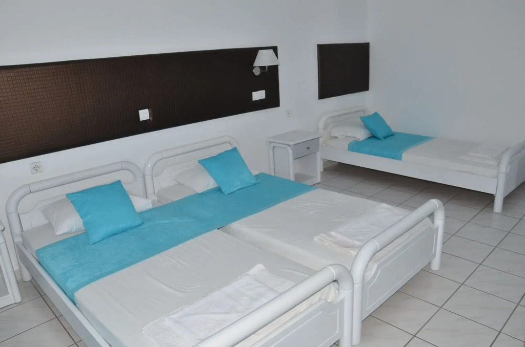 Blue Nest Hotel