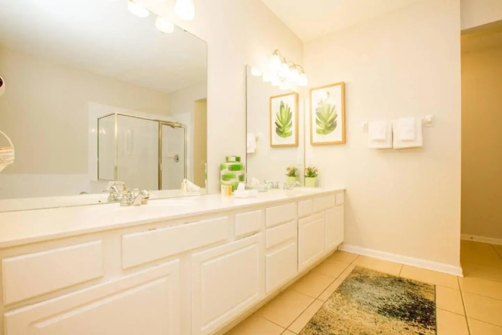 Vista Cay Luxury 3 Bedroom Condo 3103