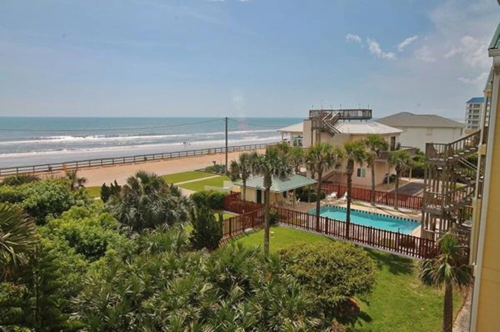 Ocean Club at Turtle Mound 202 Apartment 2