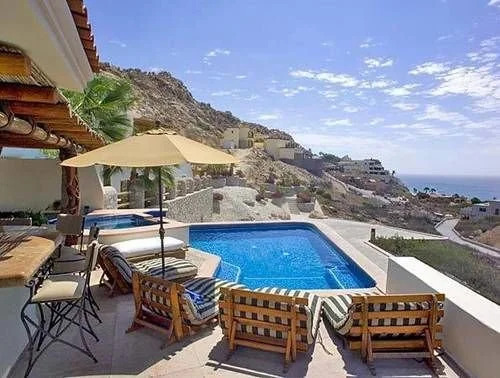 Villa del Toro Rojo