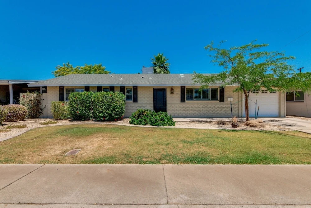 Hazelwood 2 Bedrooms 2 Bathrooms Home