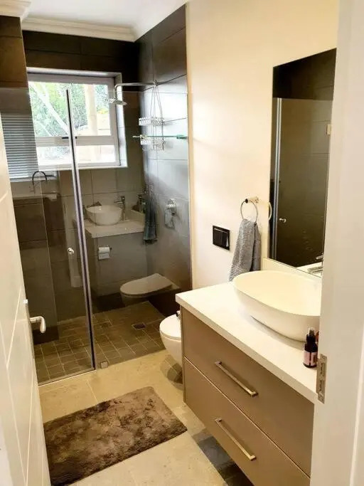Bellrock 42 -Style, in the Cola Beach Conservancy