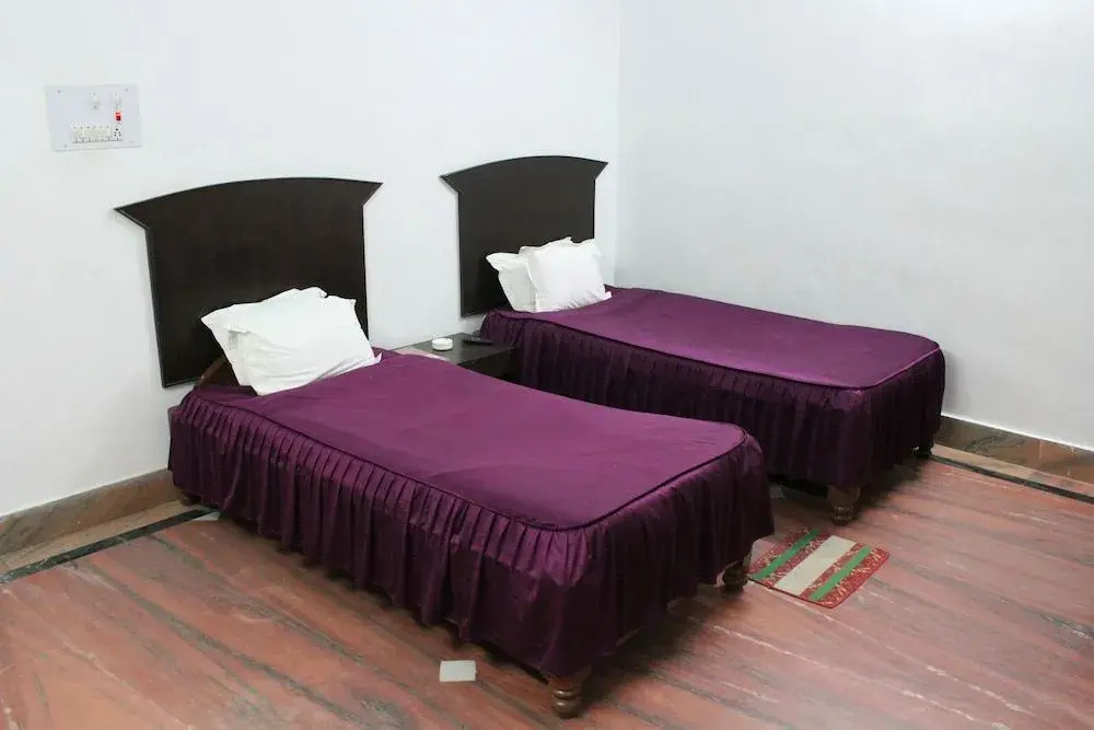 Hotel R.K international