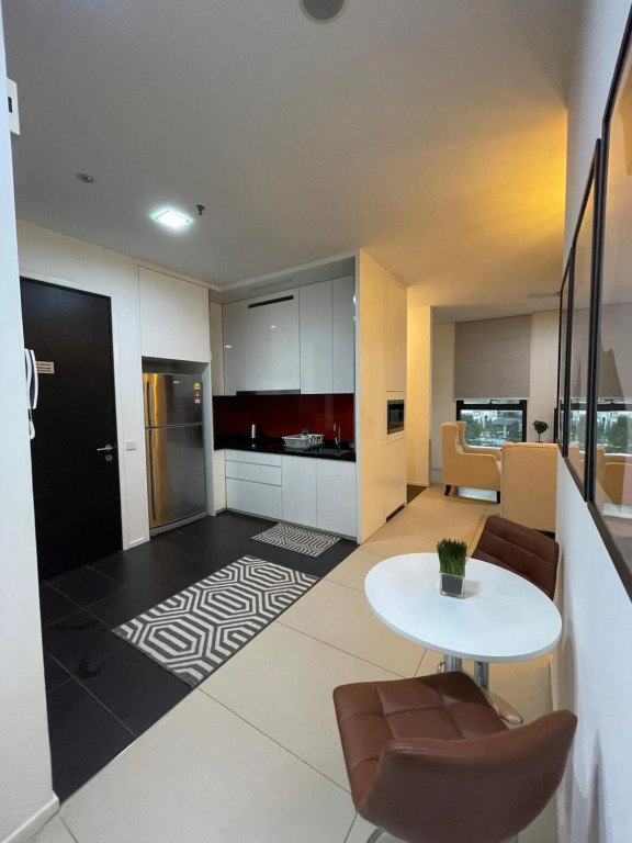 New Arcoris 6 Pax 2 BR with Pool View Mont Kiara - BOHO
