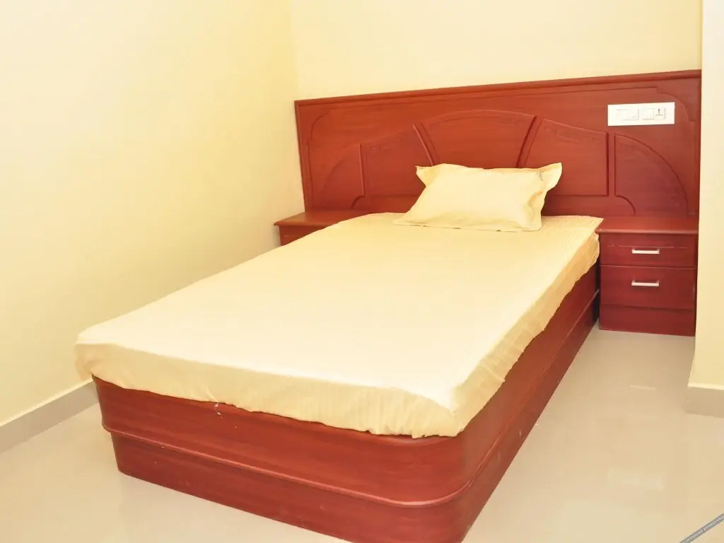 1 BR Guest house in Moolankave, Wayanad (9A6C), by GuestHouser