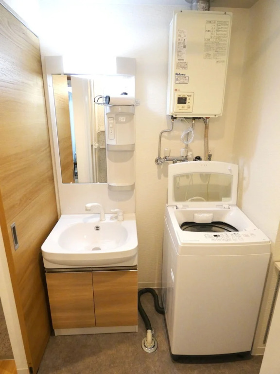Alpha Square Minami 6 Jo 505