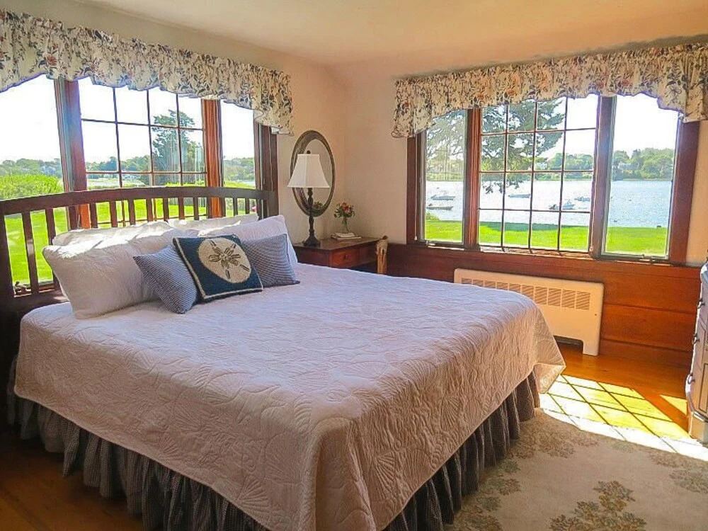 100 Oyster Pond Furlong Street - Three Bedroom House