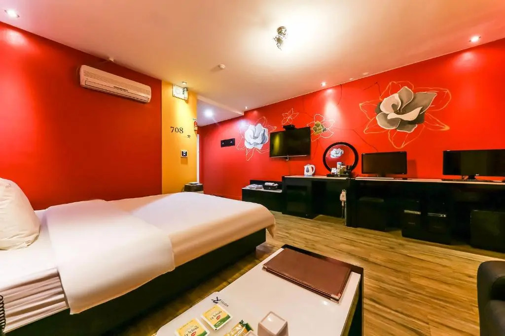 Cheonan K Hotel
