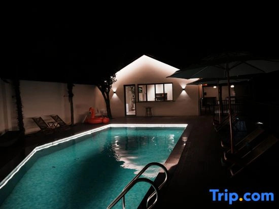 Tonglu · Yishan Jianshu · Pool & Courtyard Holiday Mountain Residence (National Forest Park Branch)