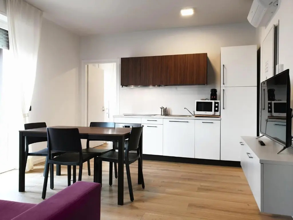 Flats4rent Mameli 140