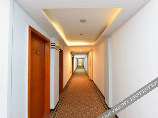 Hongyang Business Hotel
