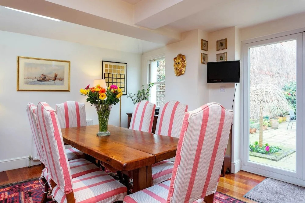 Veeve - Timeless Style in South-West London