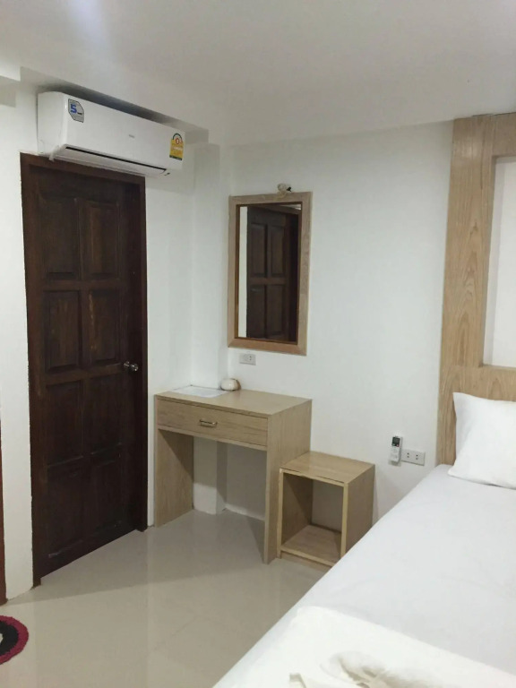 Ruang Thong Residence