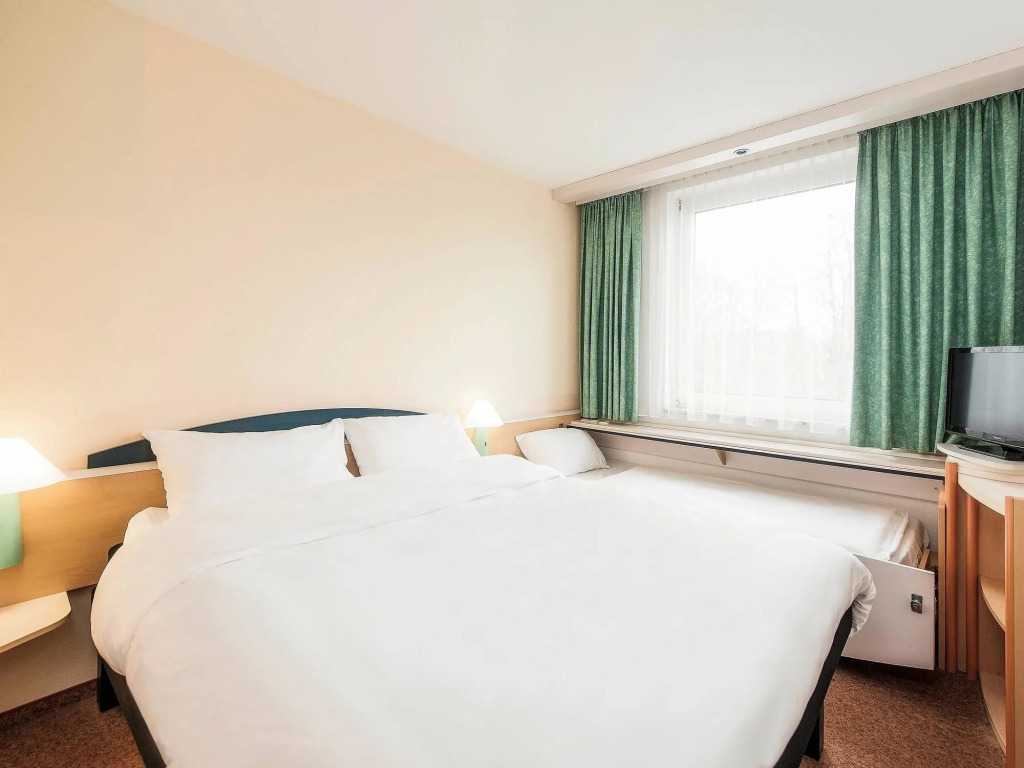ibis Paderborn City