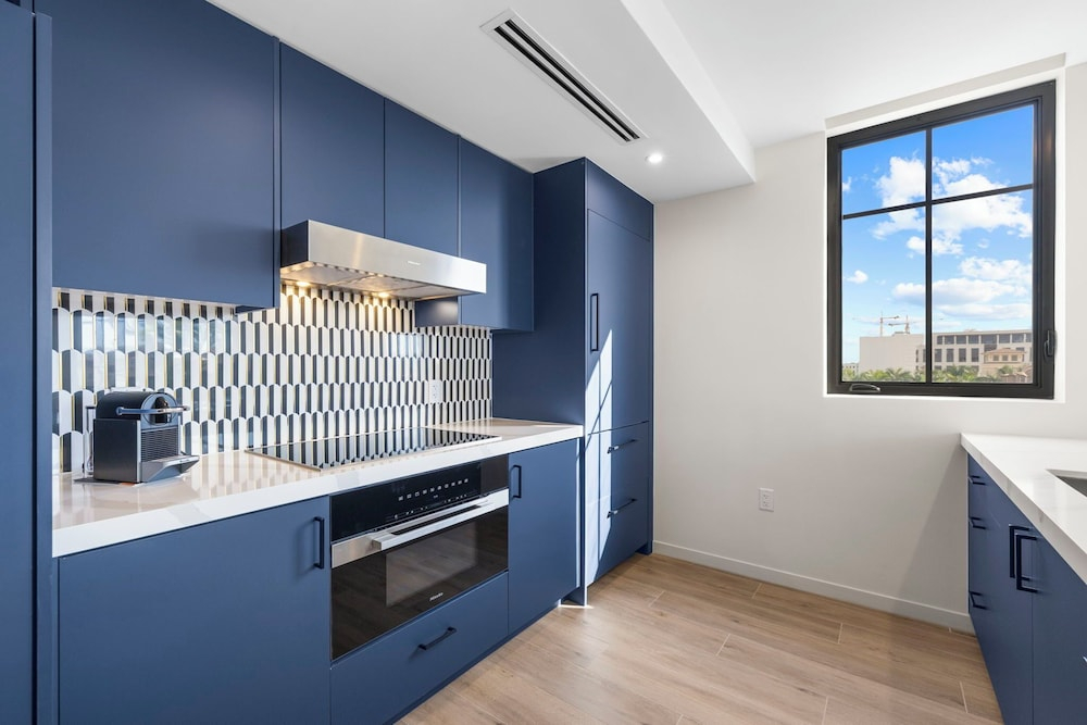 The Avenue Luxury Residences Coral Gables