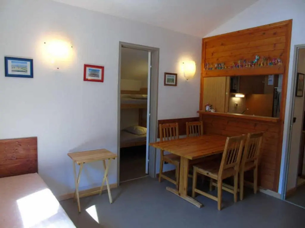 Appartement Valfréjus, 1 pièce, 4 personnes - FR-1-561-63