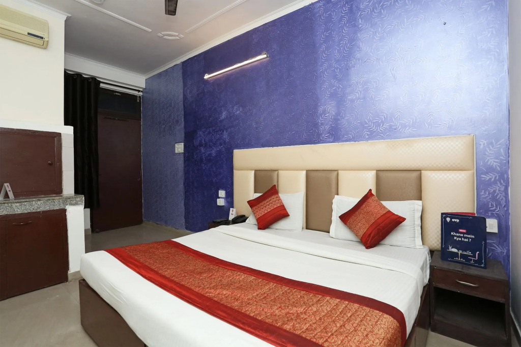 OYO 14919 Hotel Airport Vatika