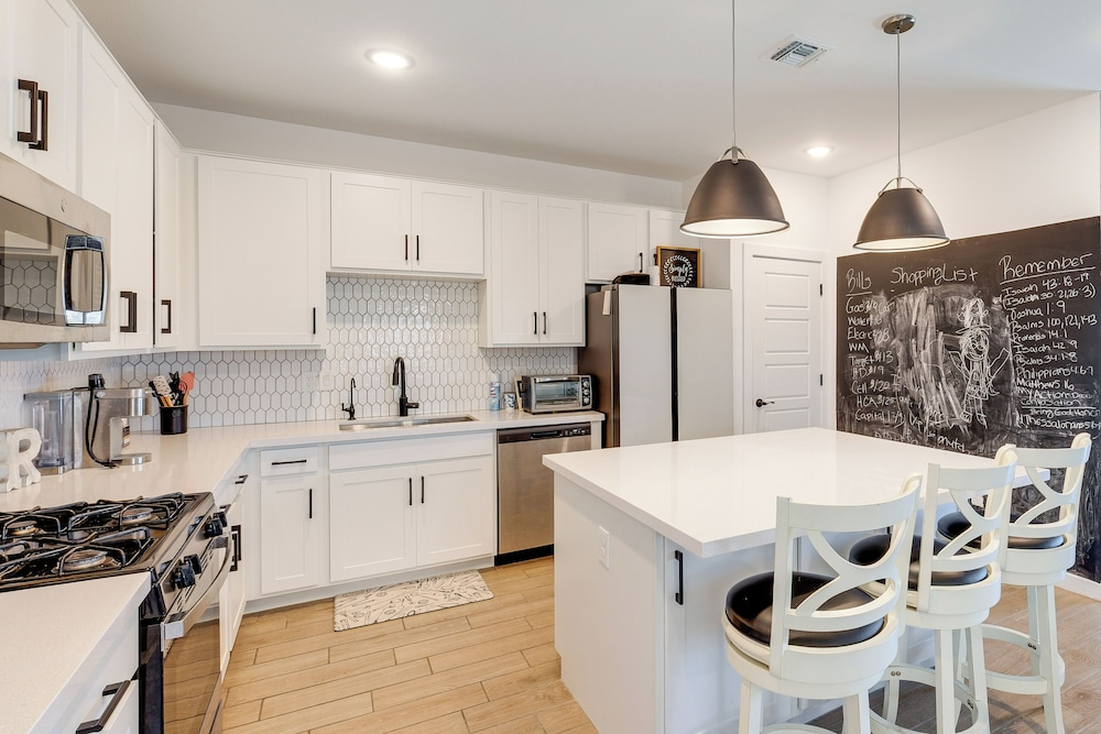Near Golf, Parks & Casino! Updated Maricopa Home