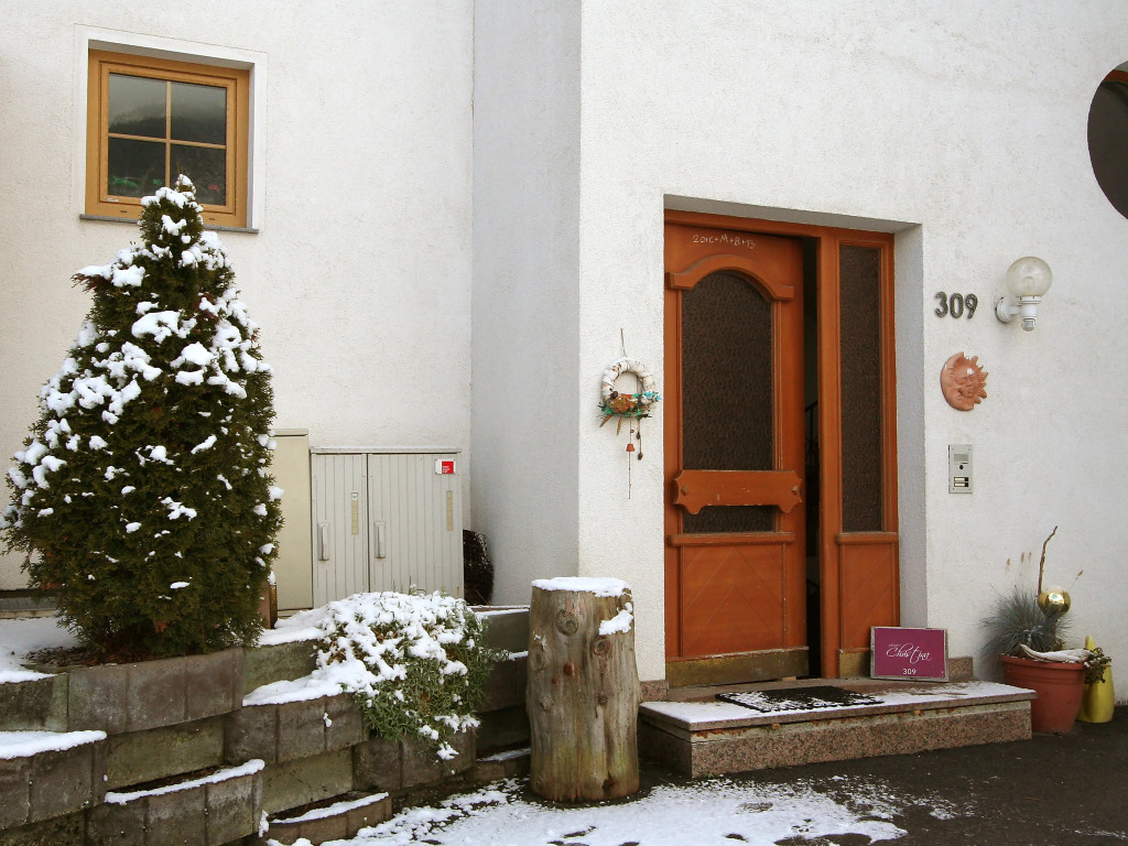 Apartment Christina by Interhome